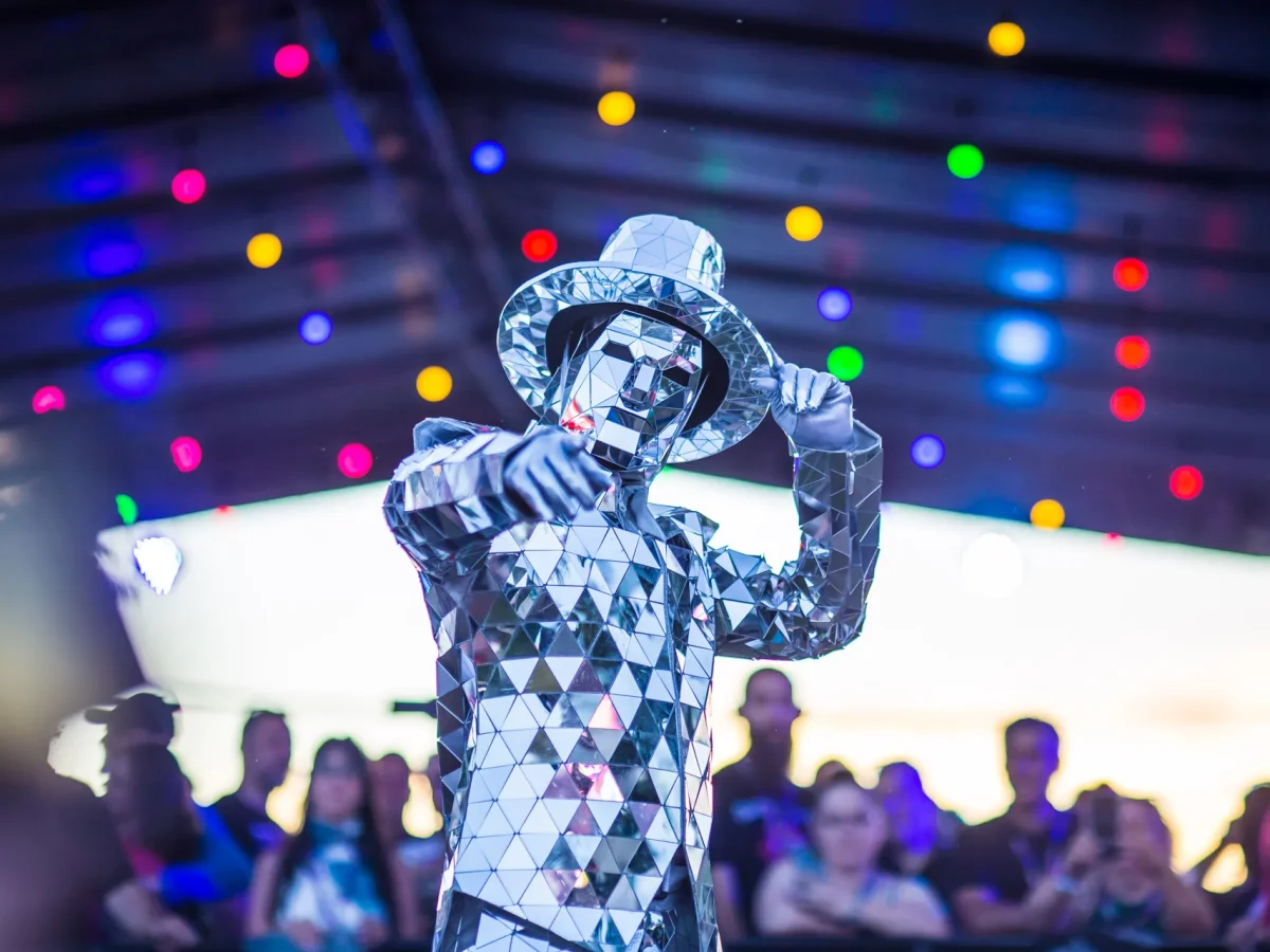 Mirror Man Show